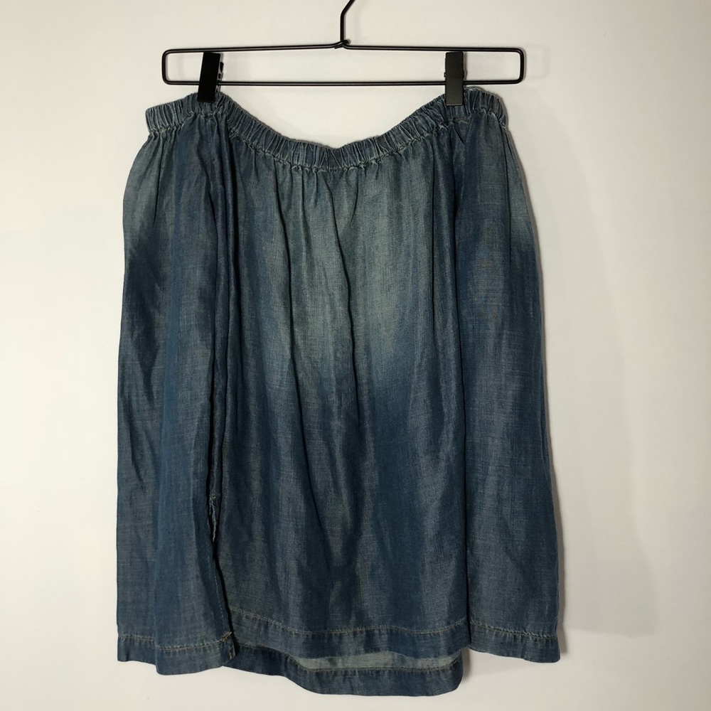 Anthropologie |  Cloth&Stone off shoulder chambray - Picture 3 of 4